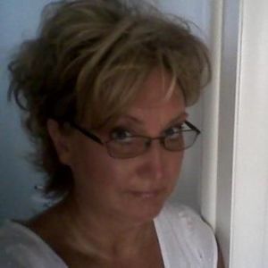 Meet your Posher, Carolyn