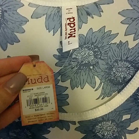 Daisy flowy top - Picture 3 of 3