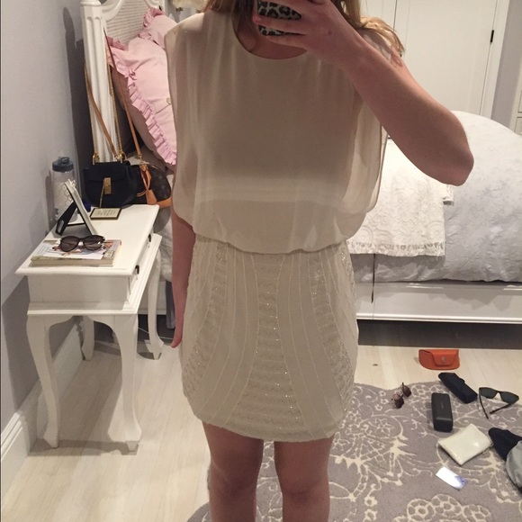 Bebe dress