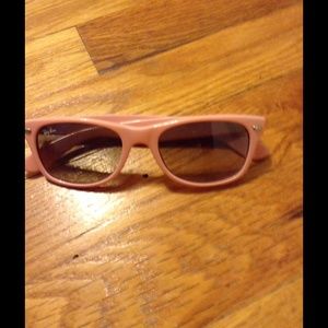 Ray-Ban Wayfarer Pink