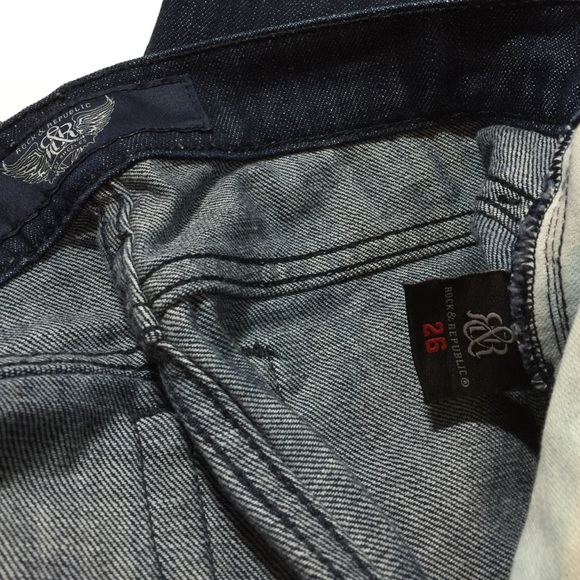❇️Rock & Republic Jeans❇️ - Picture 4 of 4