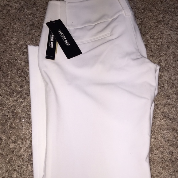 Gianni Bini long White Slacks