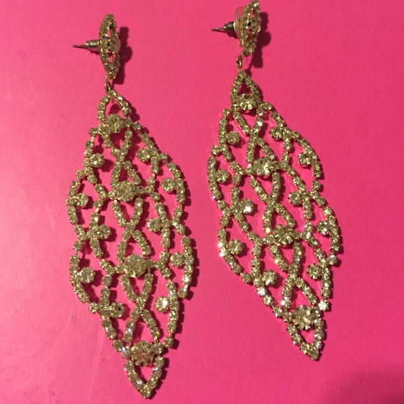Pageant earrings - Picture 2 of 2