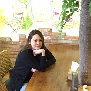 Meet your Posher, Sara