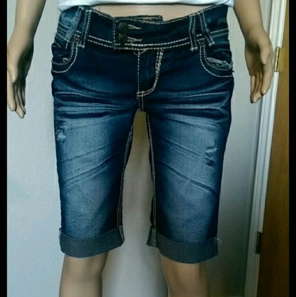 Dark wash Bermuda shorts