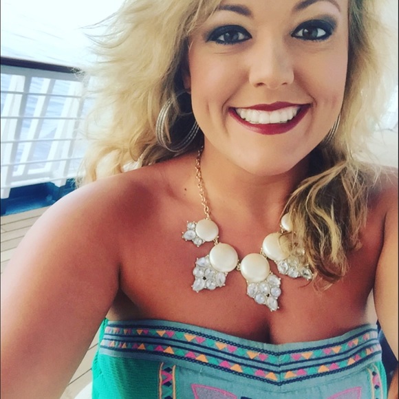 Meet your Posher, Bailey - Picture 1 of 1