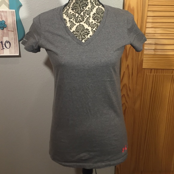 Under amour t-shirt