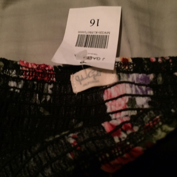 SOLD - Picture 3 of 3