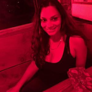 Meet your Posher, Roya