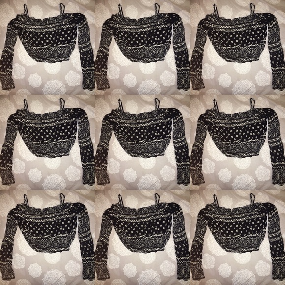 PacSun crop top