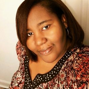 Meet your Posher, Joyce