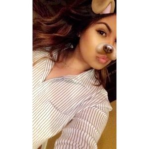 Meet your Posher, Alisa