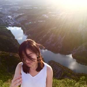 Meet your Posher, Joy