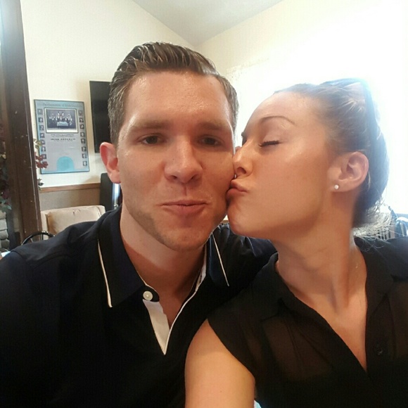 Meet your Posher, Ashley - Picture 2 of 4