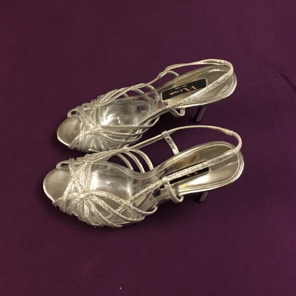 8.5 Silver Sandal by Nina