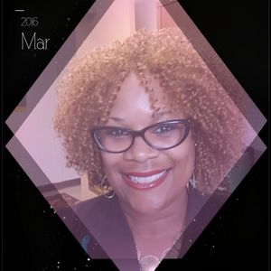 Meet your Posher, Lonika