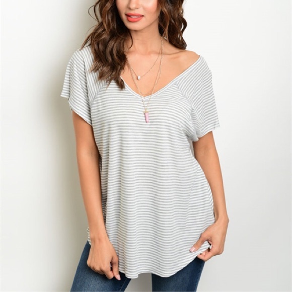 Tops - Last One! Final Price! Gray striped top