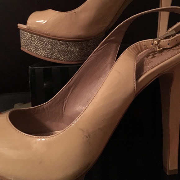 NWOB Vince Camuto heels 👠 - Picture 2 of 4