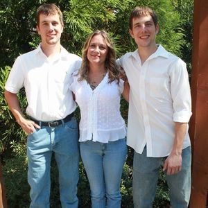 Meet your Posher, Dana