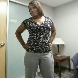 Meet your Posher, Angela