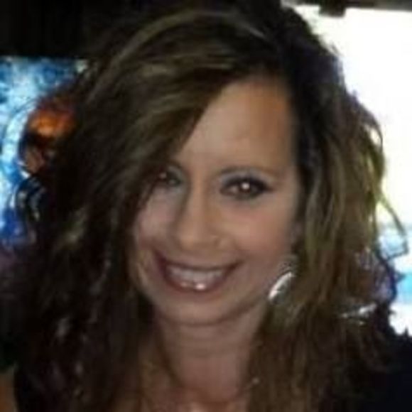 Meet your Posher, Kim - Picture 1 of 1