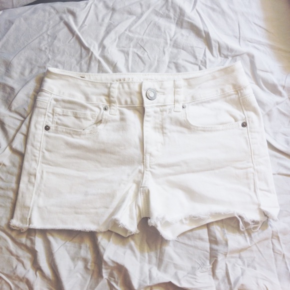 American Eagle shorts! Super cute 💕