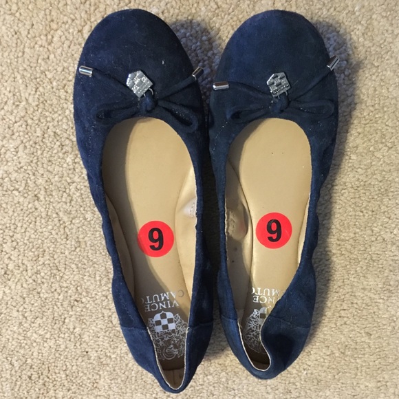 Navy Vince Camuto flats, worn once!