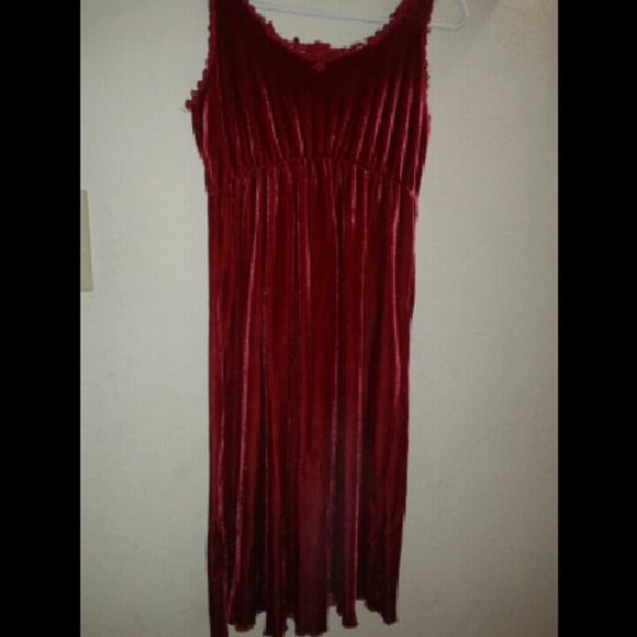 Gothic red velvet dress with beautiful threading