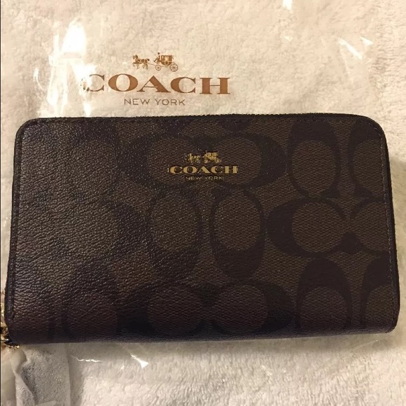Coach zip double phone wallet in Signature. - Picture 1 of 4