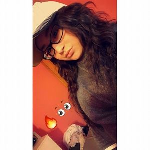 Meet your Posher, Andrea