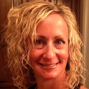 Meet your Posher, Kara