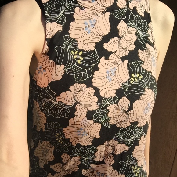 🎉(XS in another listing) - Picture 4 of 4