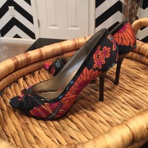 Charlotte Russe heels floral size 8