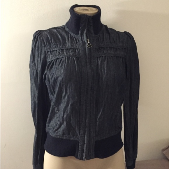 Blue Spree jean jacket. Size med