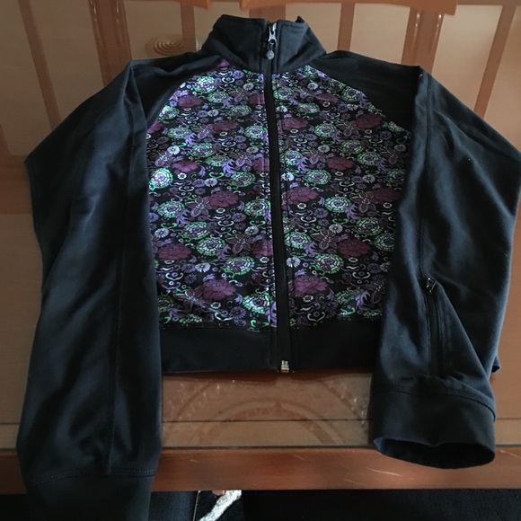 Lulu lemon jacket