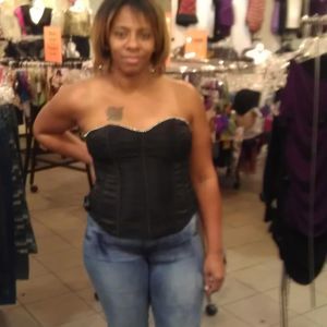 Meet your Posher, Ronotta