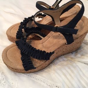MIA navy blue dark denim sandals size 8 NWOT!