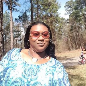 Meet your Posher, Alice