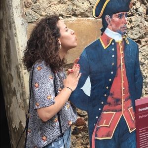 Meet your Posher, Jessica