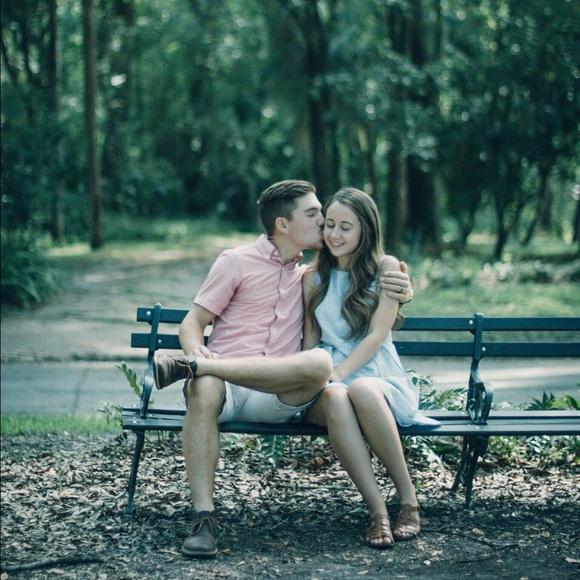 Meet your Posher - Picture 2 of 5