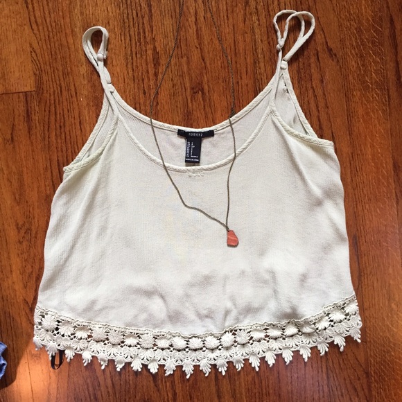 F21 Crop top - Picture 2 of 4