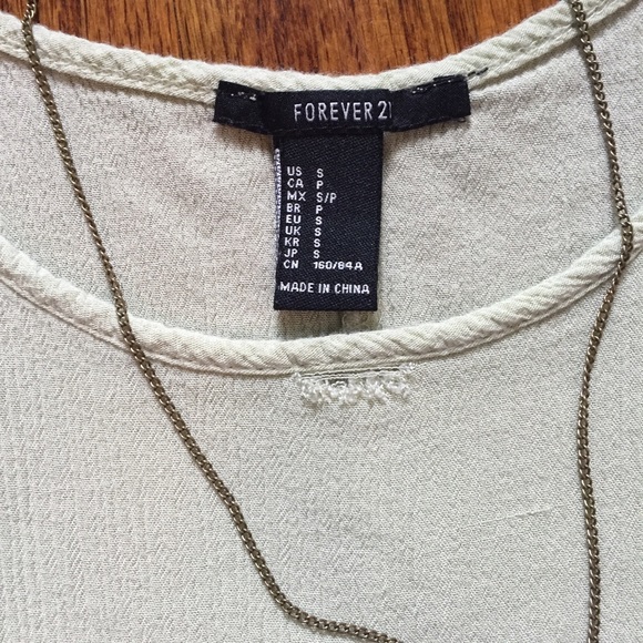 F21 Crop top - Picture 4 of 4