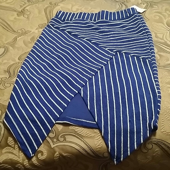 Multiple purpose skirt