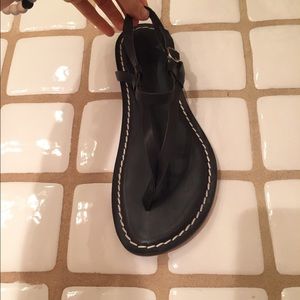 Bernardo sandal
