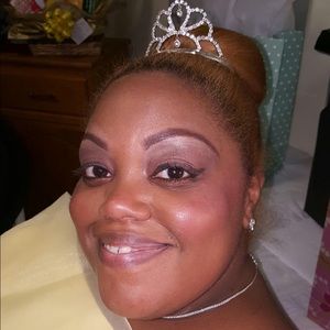 Meet your Posher, Brandie