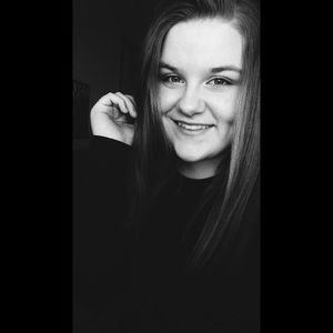 Meet your Posher, Carlie