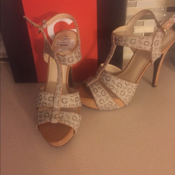 Guess heels size 9