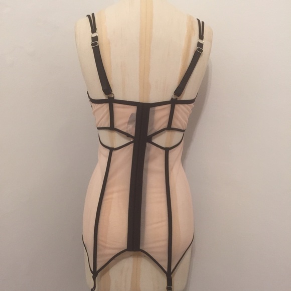 VS Designer Rose Garter Slip! - Picture 4 of 4