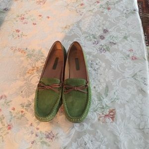 Green suede driving shoes. Unisa. Size 9 1/2B