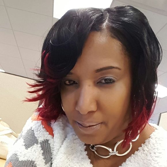 Meet your Posher, Scharrae